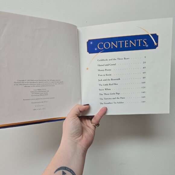 Vintage Treasury of Bedtime Stories – 1995 – Classic Tales – GUC – 20 cm x 20 cm - Picture 5 of 6